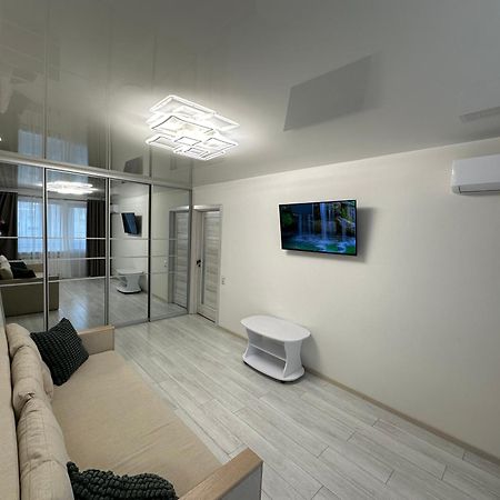 Bilius Apartment Vinnytsja Buitenkant foto