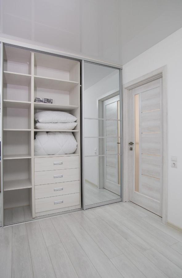 Bilius Apartment Vinnytsja Buitenkant foto