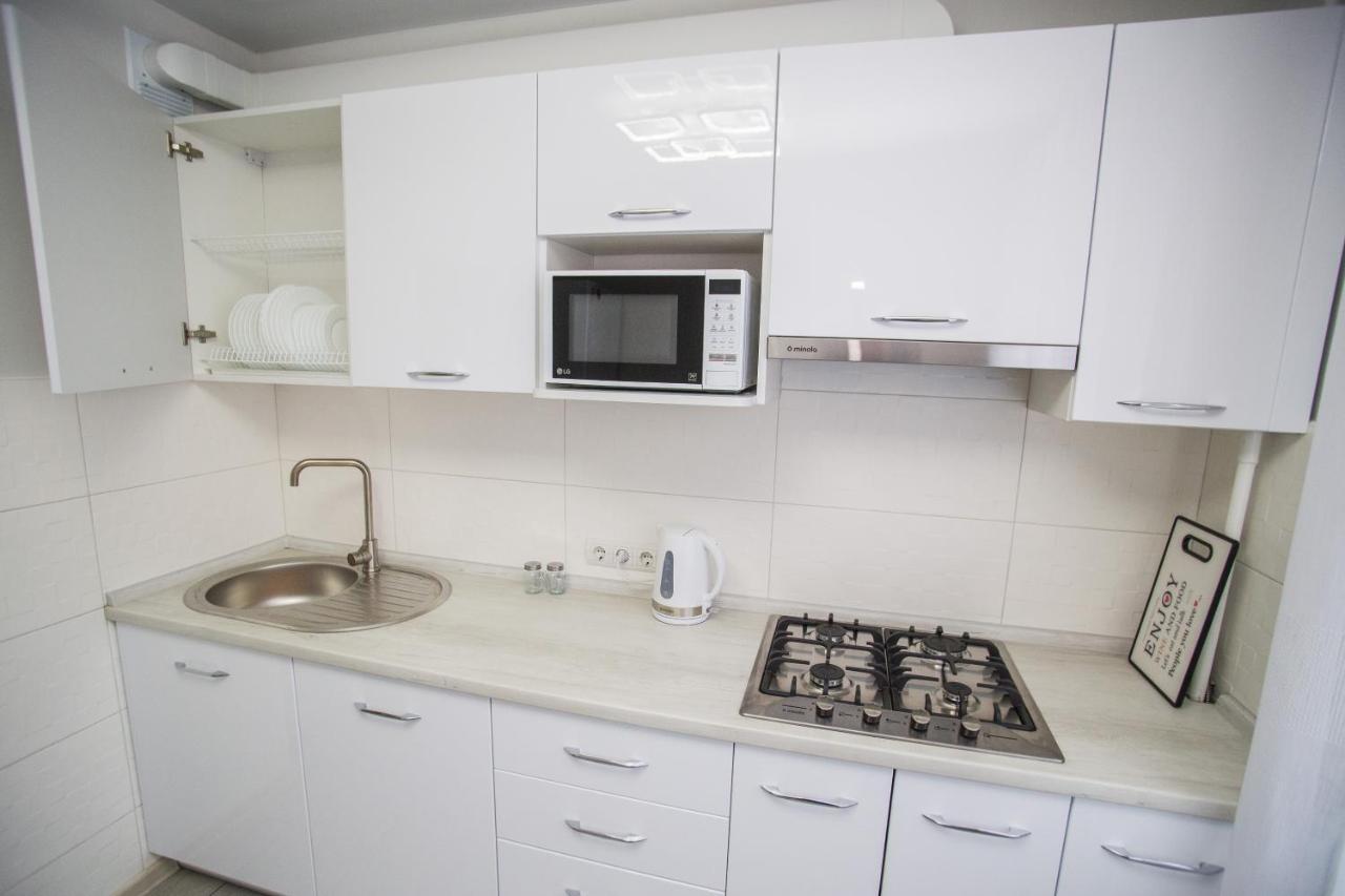 Bilius Apartment Vinnytsja Buitenkant foto
